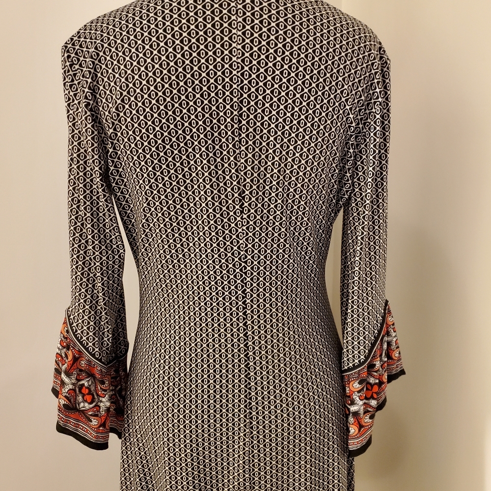 MAX STUDIO Ruffle Cuff Swing Dress - Picture 3 of 5